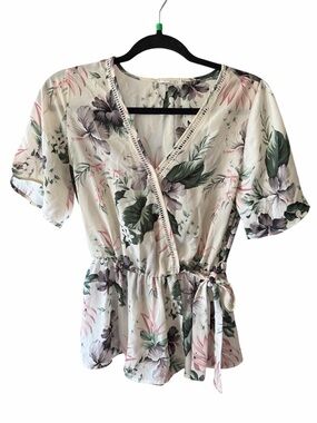 sienna sky Floral Wrap Peplum Blouse in Cream, Green & Pink size small